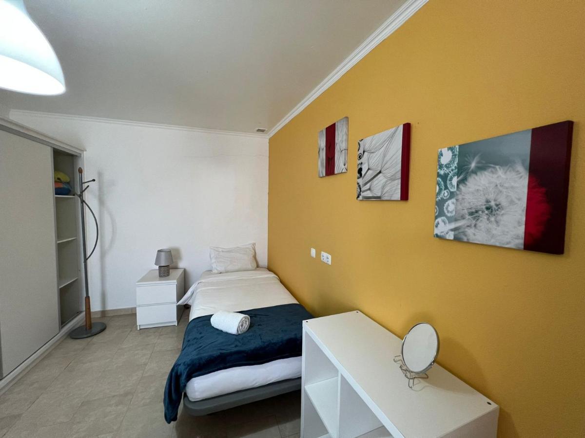 Surf House Helena Hotel Baleal Eksteriør billede