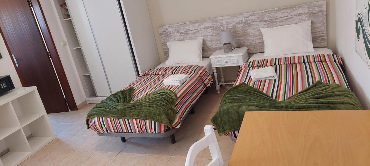 Surf House Helena Hotel Baleal Eksteriør billede